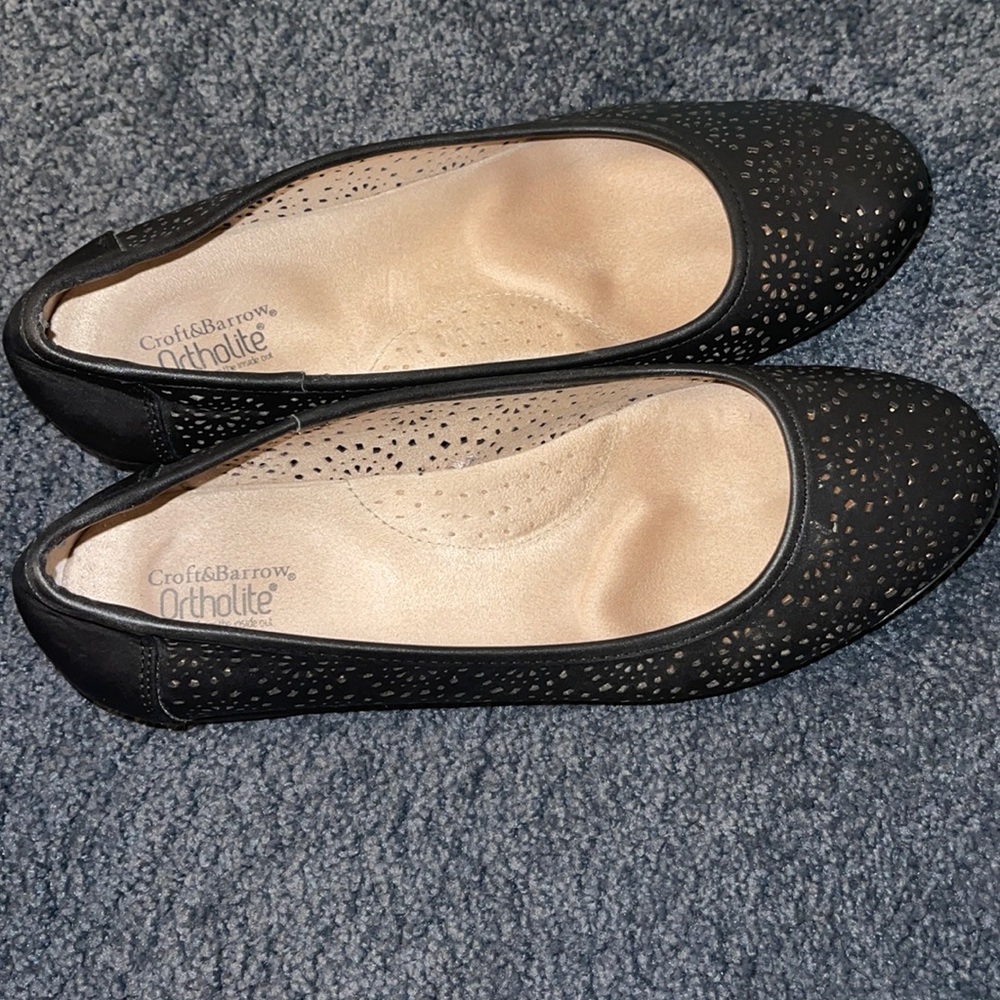 Size 9 Croft & Barrow ortholite Black Flats